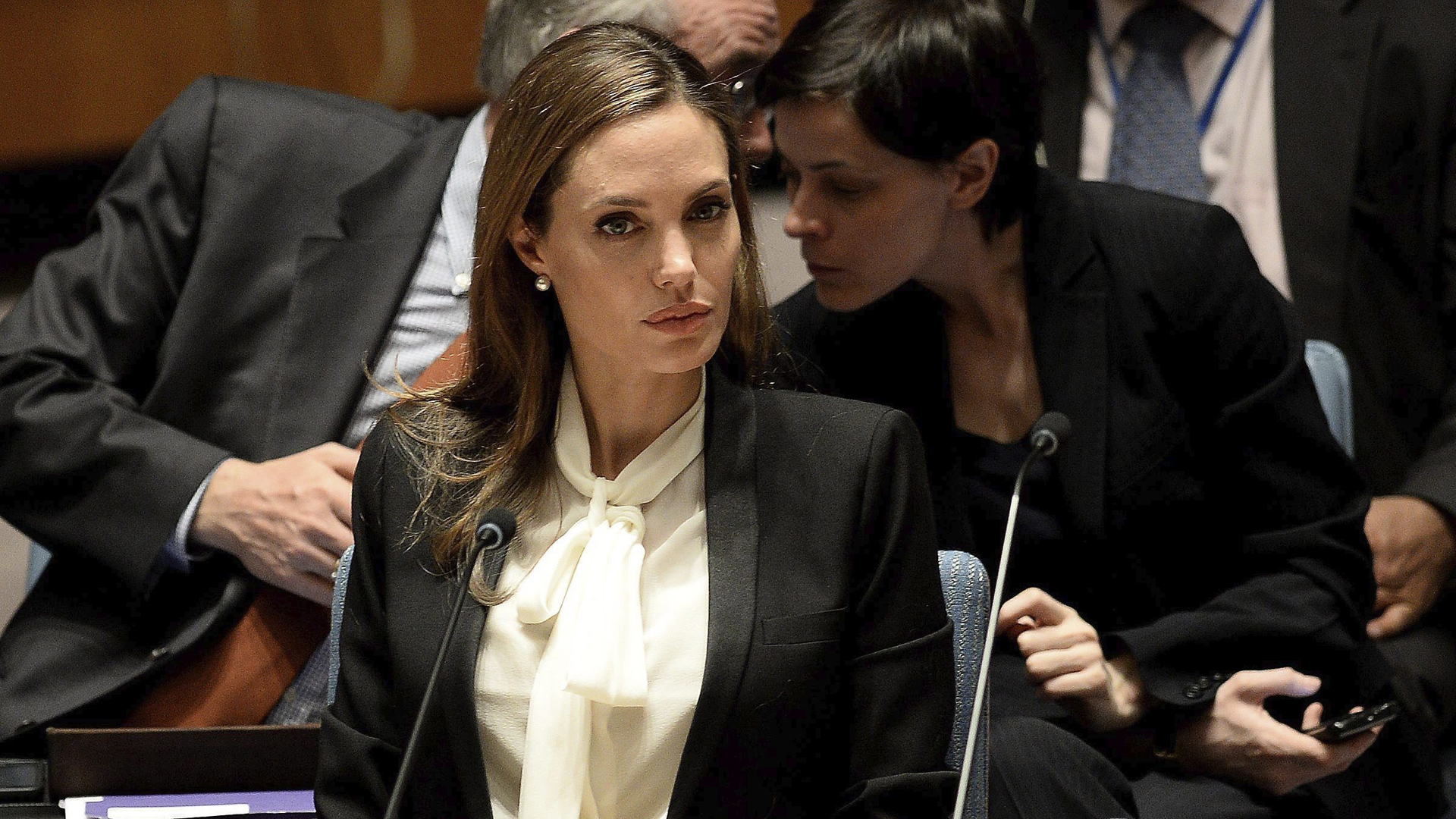 Angelina Jolie pide a ONU ayudar a víctimas de violencia sexual en conflictos armados