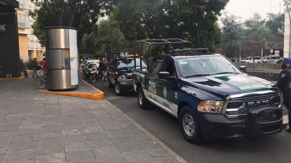 Asaltan tienda de Carolina Herrera en Antara Fashion Hall