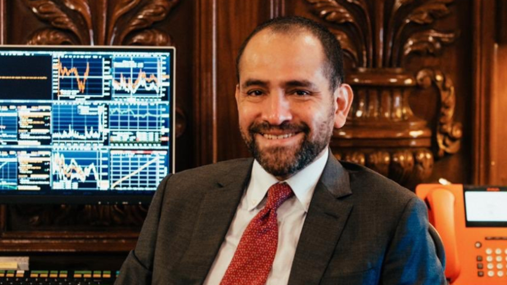 Arturo Herrera da negativo a prueba de COVID-19