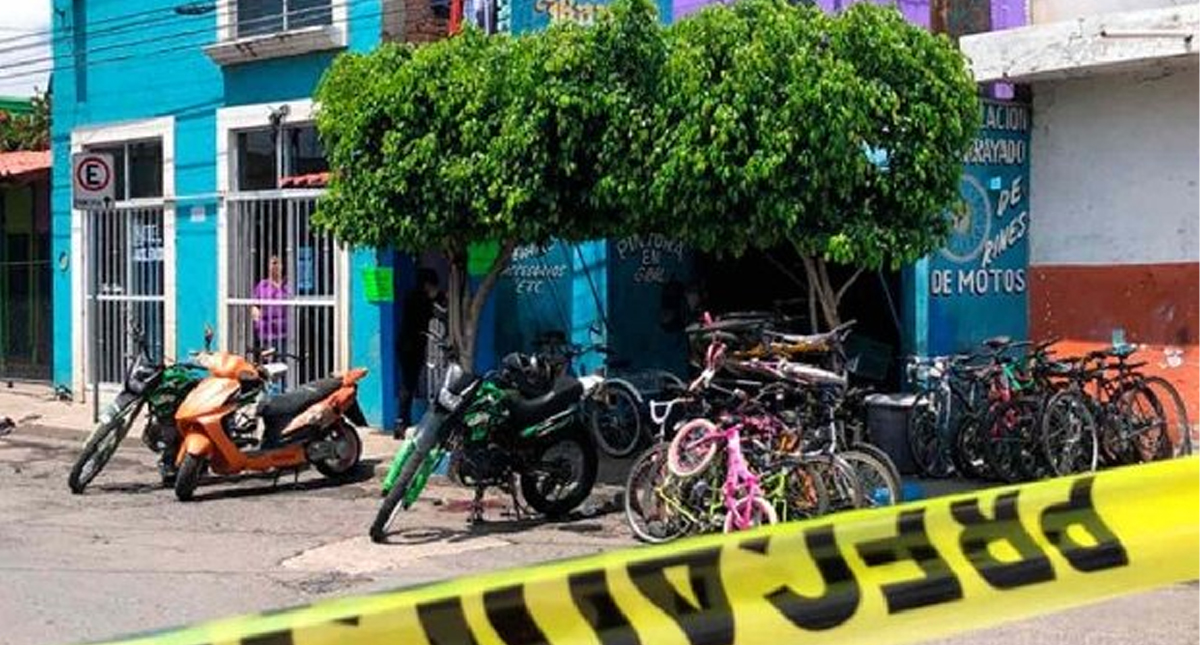 Ataque armado a dos talleres mecánicos de Guanajuato deja cuatro muertos