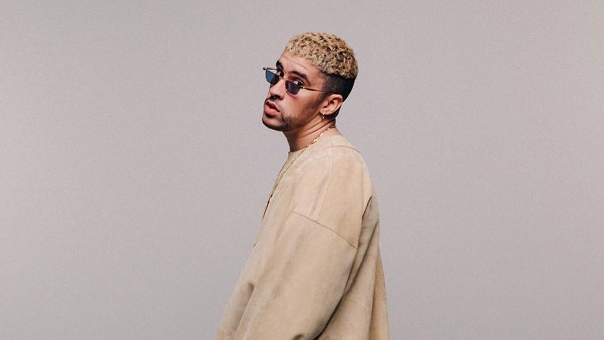 Bad Bunny se recupera de operación por apendicitis