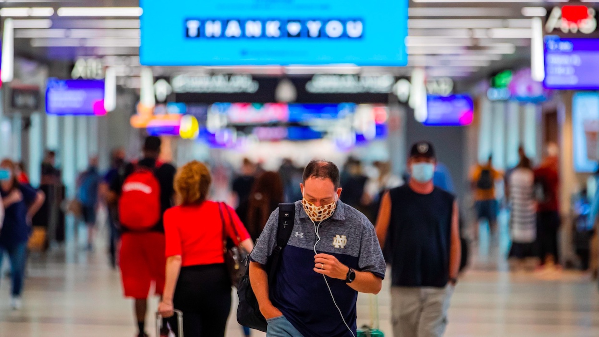 EE.UU. alcanza 129 mil 904 muertes por COVID-19 y 2 millones 879 mil 830 casos