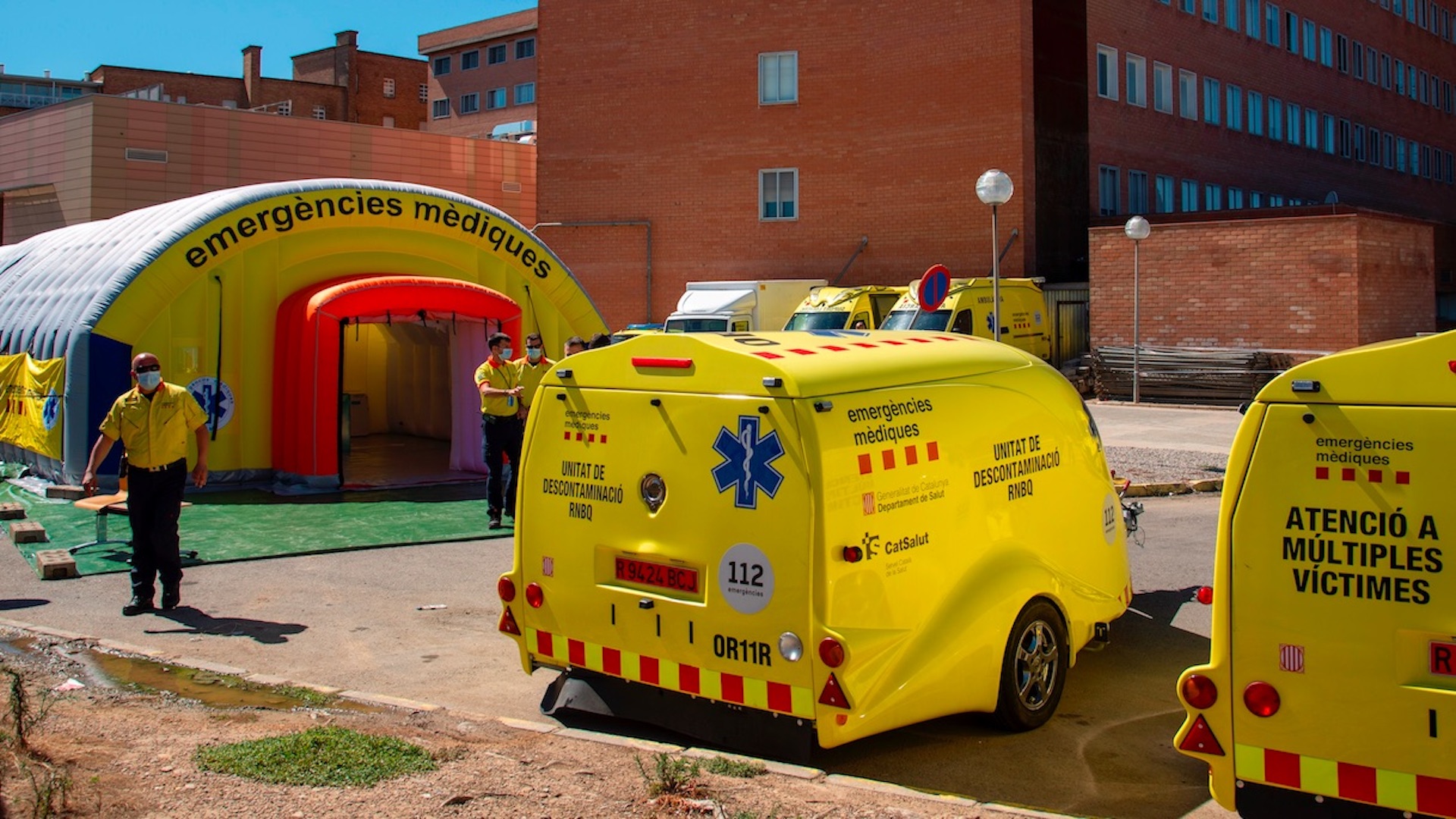 Continúan brotes de COVID-19 en España; más regiones obligan al uso de cubrebocas