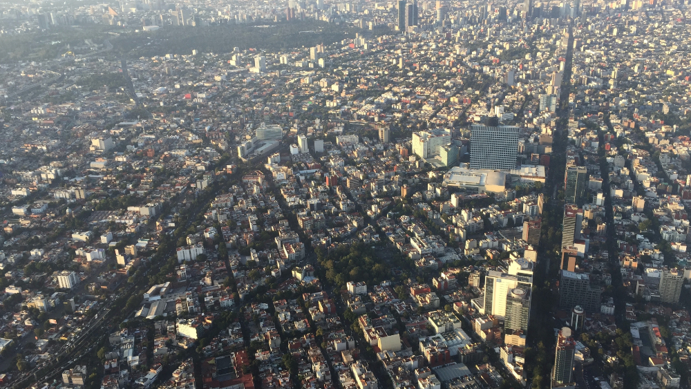 OCDE empeora proyección de caída de la economía mexicana en 10.2% para 2020; estima recuperación de 3% para 2021