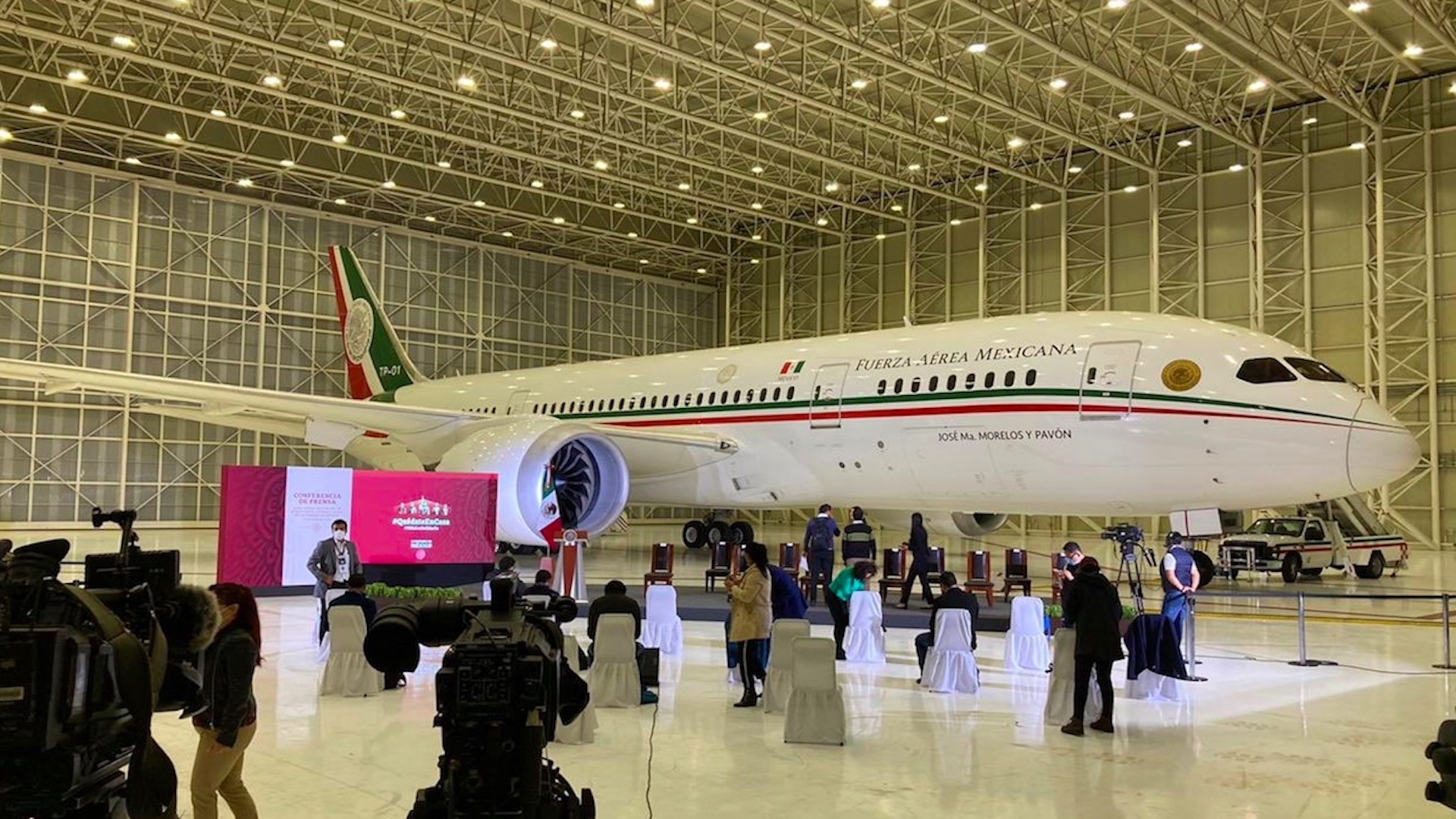 AMLO presenta el Avión Presidencial; conferencia (27-07-2020)