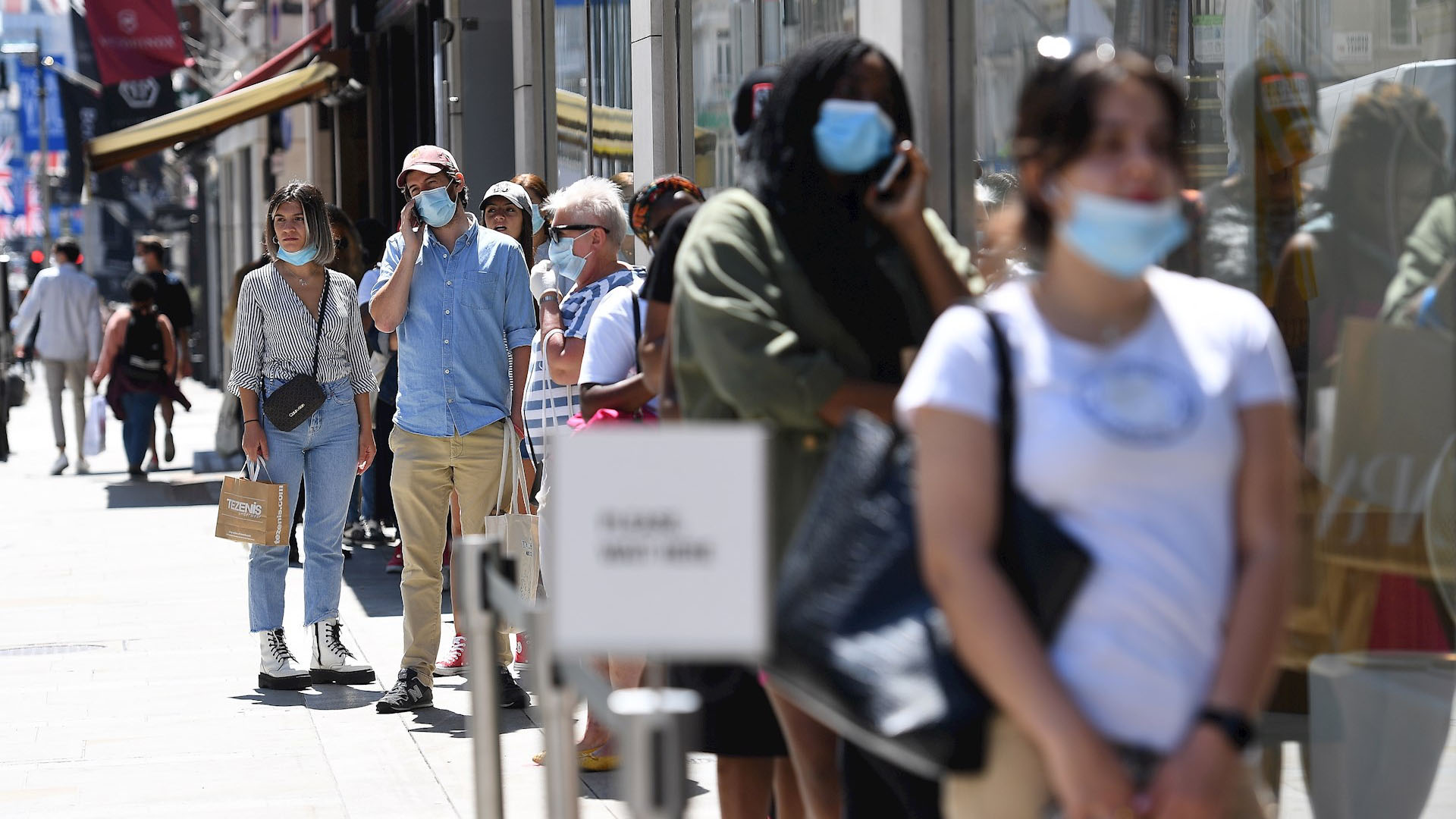 Suman 13.11 millones de contagios y 573 mil 288 muertes por COVID-19 en el mundo