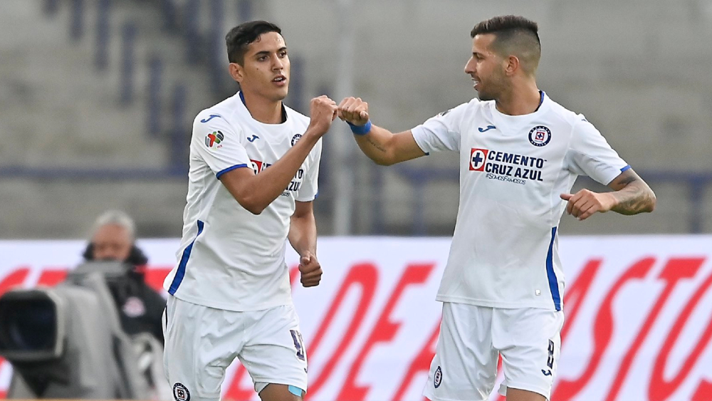 Cruz Azul vino de atrás y golea a los Pumas UNAM en Copa por México