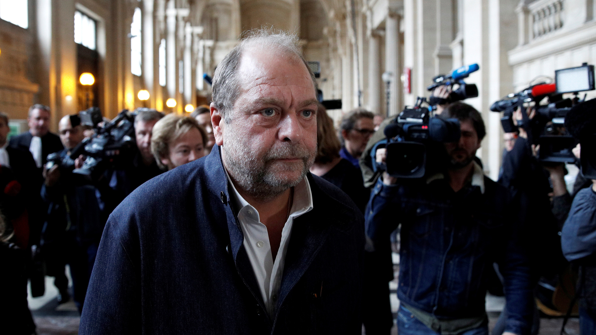 Macron nombra a un polémico abogado como nuevo ministro de Justicia