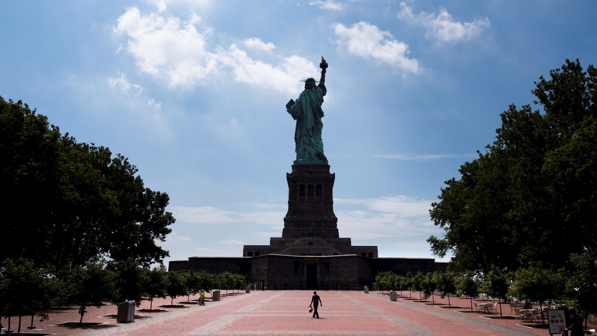 Reabre la isla de la Estatua de la Libertad, pero pocos van a visitarla