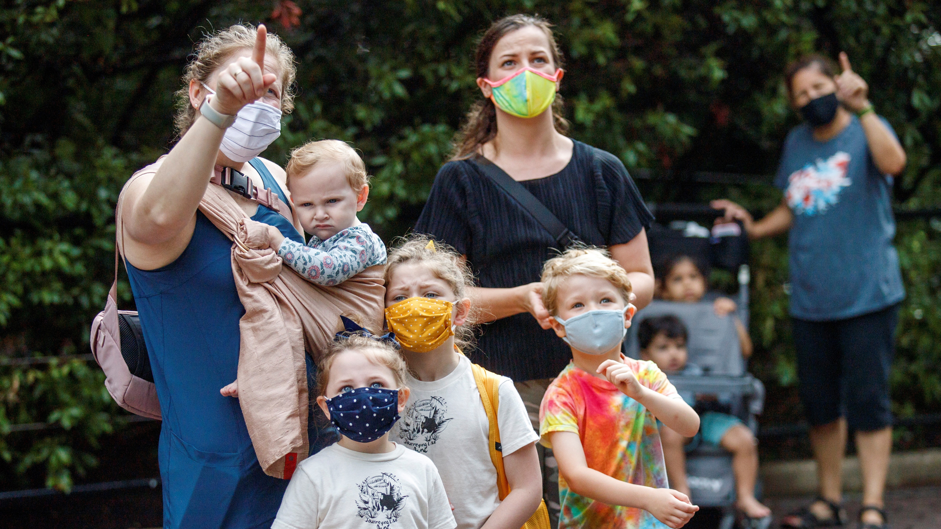 OMS registra máximo histórico de casos nuevos de COVID-19