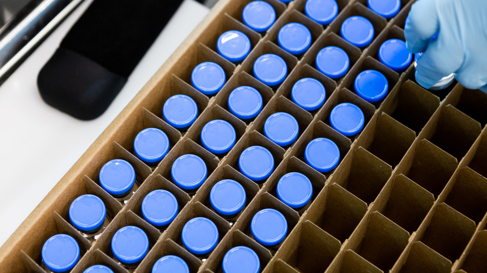 Estados Unidos acapara el Remdesivir para tratar el COVID-19