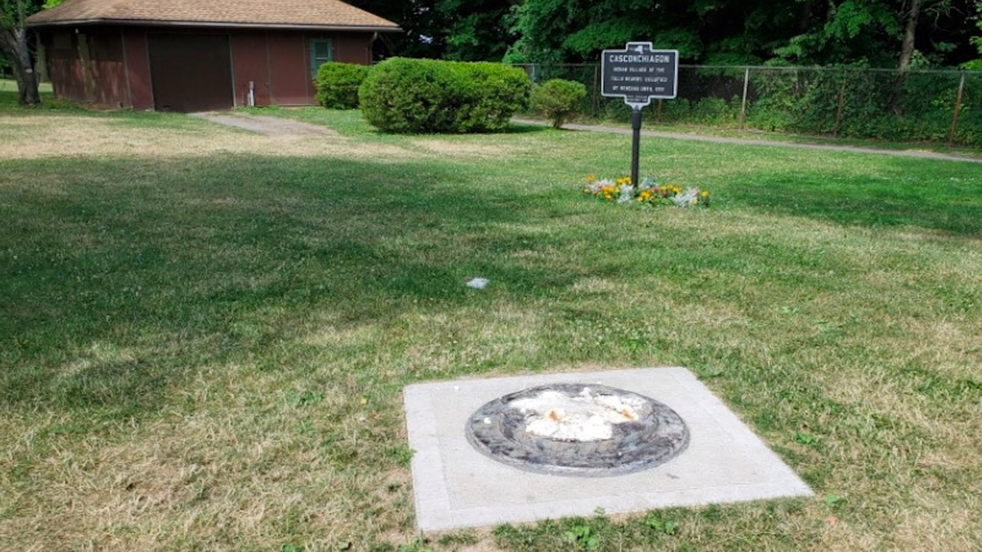 Derriban estatua de Frederick Douglas, símbolo del movimiento abolicionista en EE.UU.