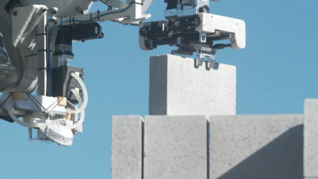 #Video Robot construye estructura de casa en menos de cuatro jornadas