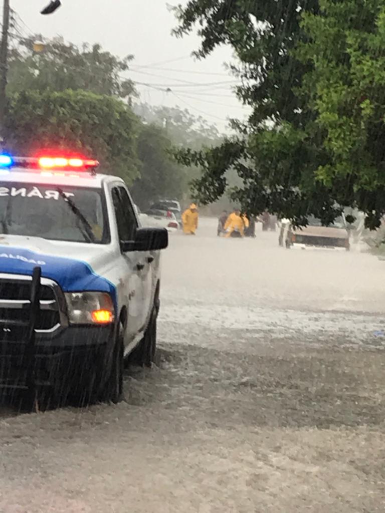 Fotos y videos: Al menos cuatro desaparecidos y daños a infraestructura, el paso de Hanna por México - hanna-14