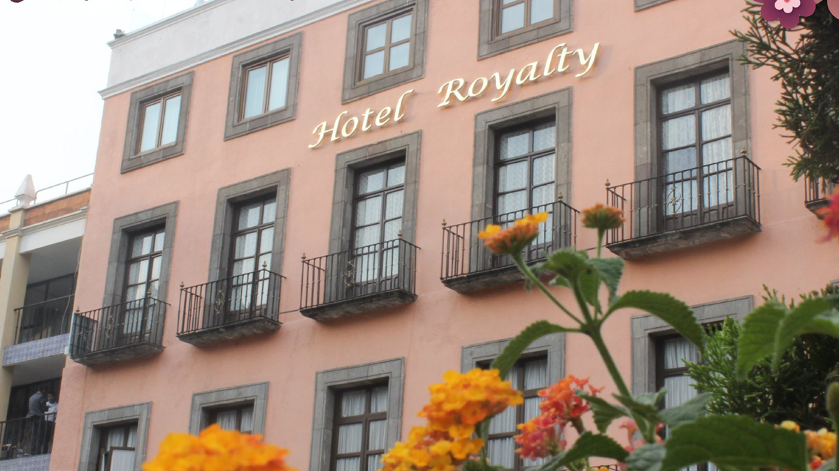 Cierran el Hotel Royalty en el centro de Puebla