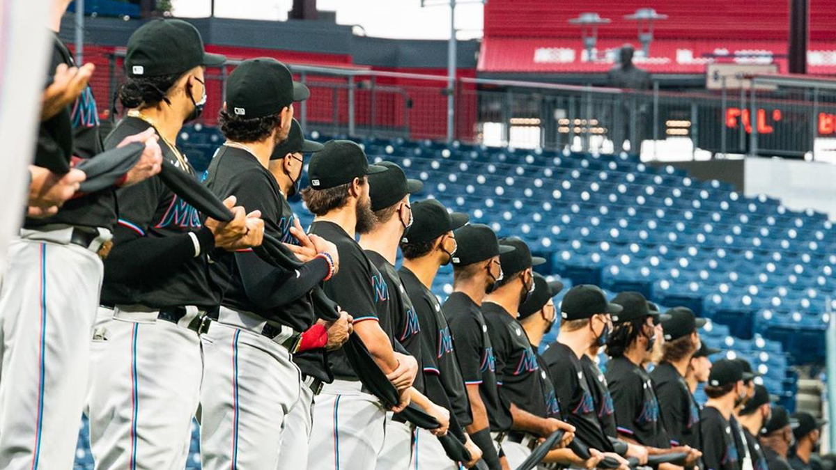Marlins de Miami elevan a 17 los contagios de COVID-19