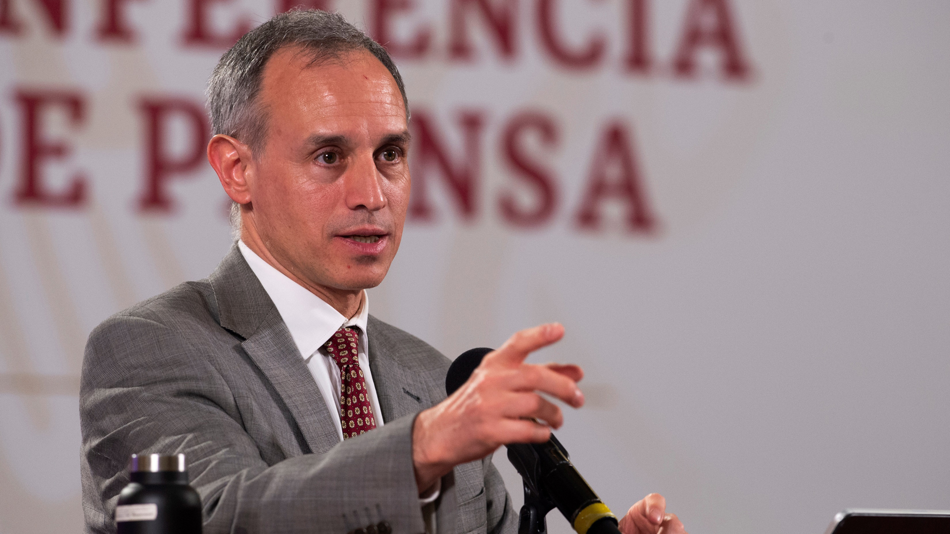 No es posible documentar todas las muertes por COVID-19, asegura López-Gatell