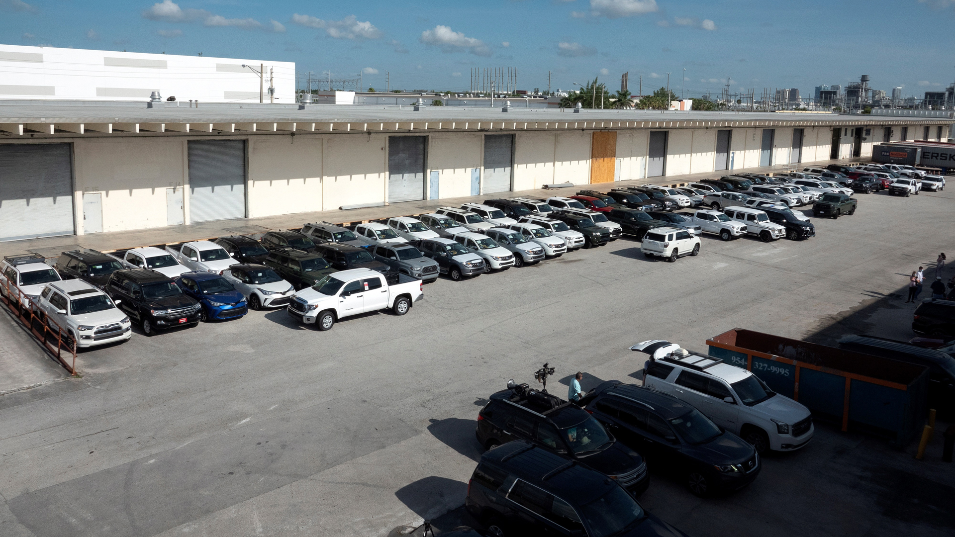 EE.UU. decomisa 81 vehículos que iban a ser enviados a Venezuela - lote-de-vehiculos-decomisado-en-eeuu