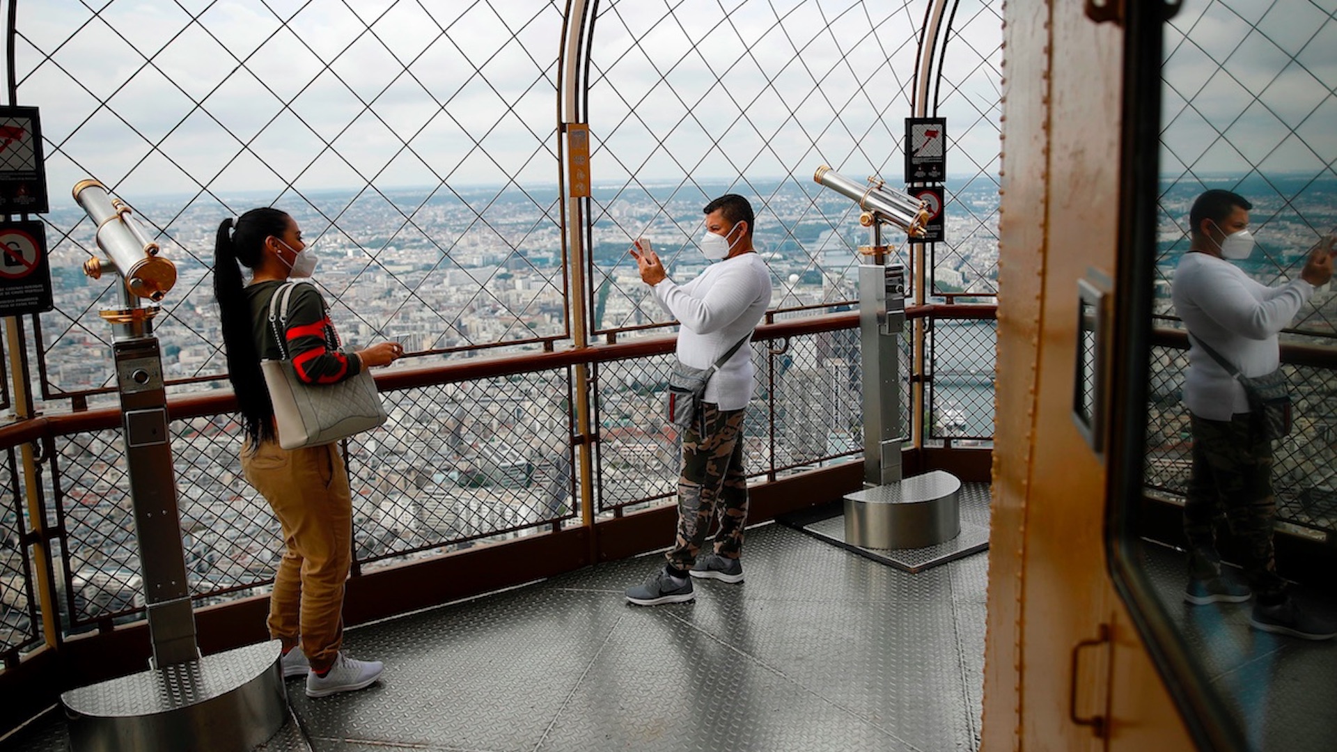 Francia analiza confinamientos focalizados debido a repunte de casos de COVID-19