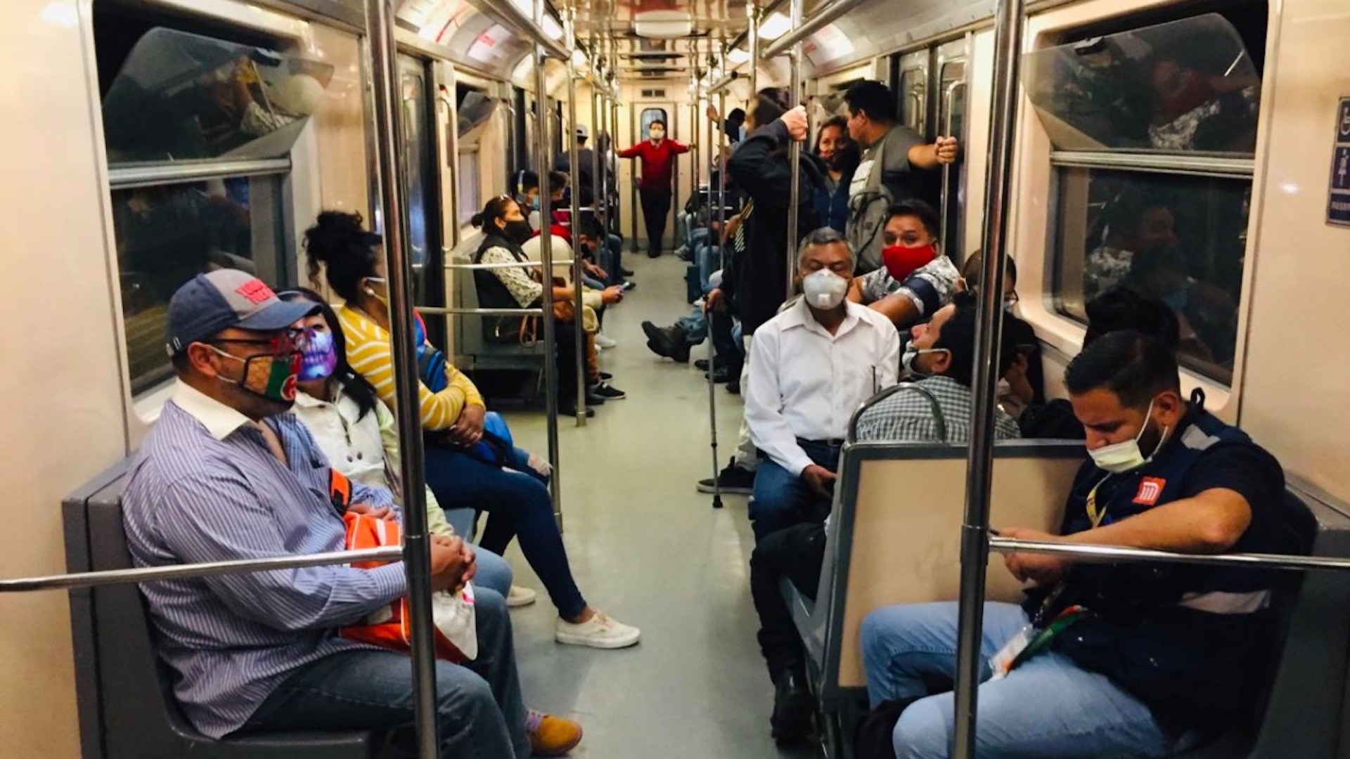 Las Líneas del Metro en las que los usuarios usan más el cubrebocas