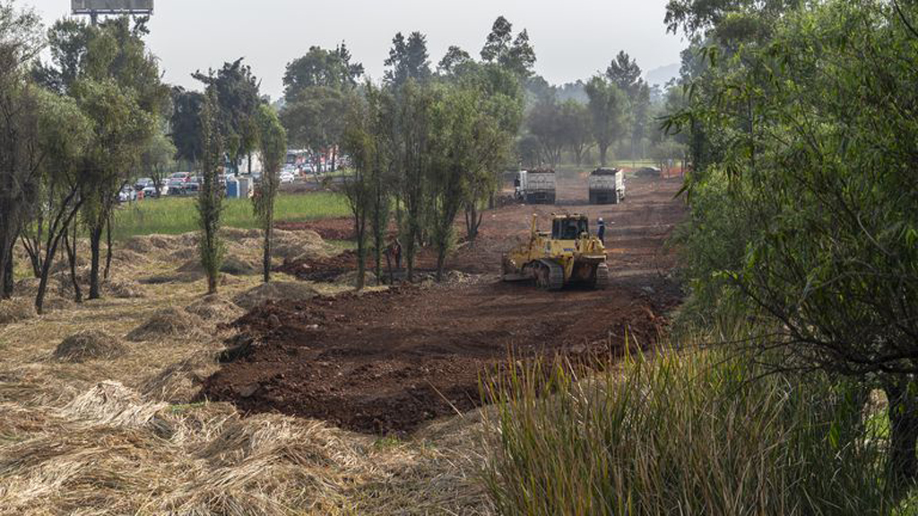 Puente vehicular amenaza humedal de Xochimilco, área ecológica crucial capitalina