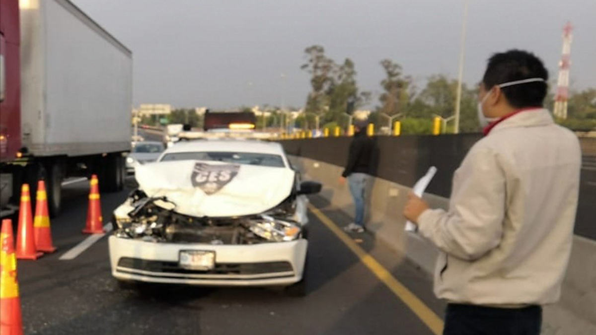 Abaten a presunto ladrón de tráiler con medicamentos en Edomex - patrulla-de-custodios-del-cusaem-con-danos-tras-choque-con-trailer