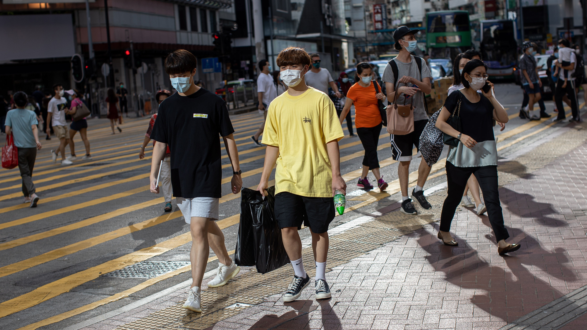 China regresa a las cifras de abril con más de 100 nuevos casos de COVID-19