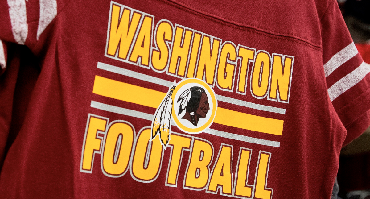 Redskins anuncia retiro del nombre y logotipo del equipo