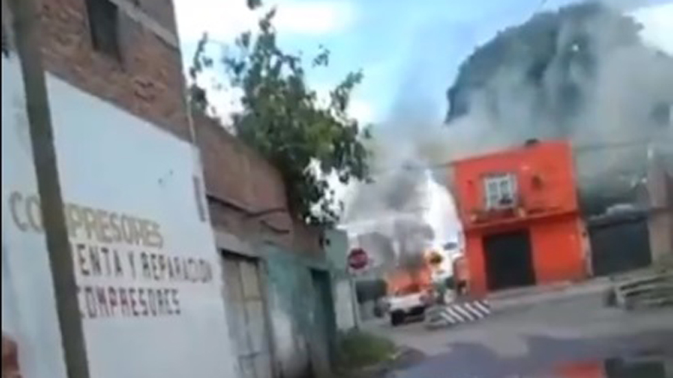 Ataque armado en Celaya deja un muerto y casas quemadas