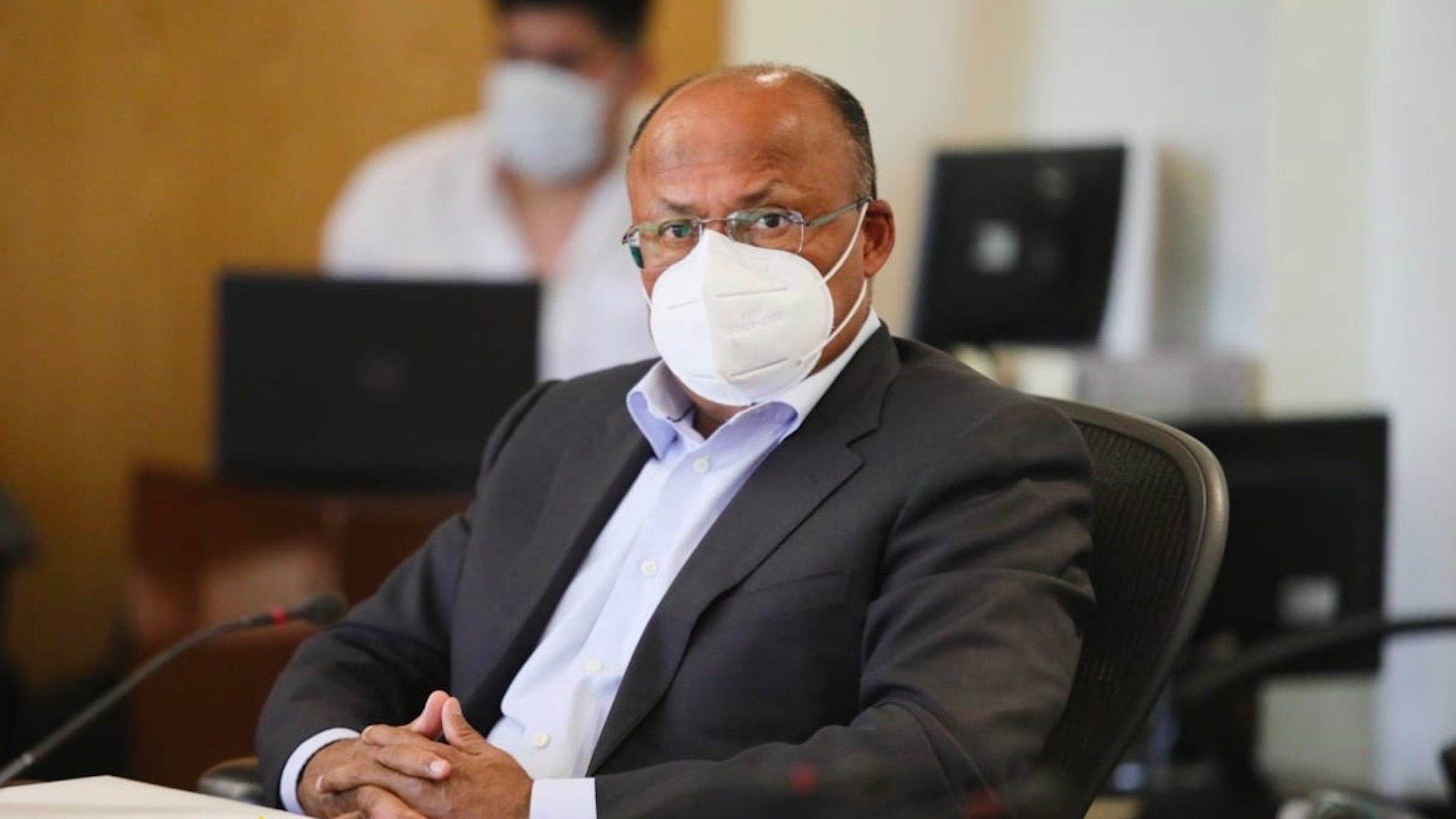 “Ganó la democracia”, asegura René Juárez sobre nombramiento de consejeros del INE