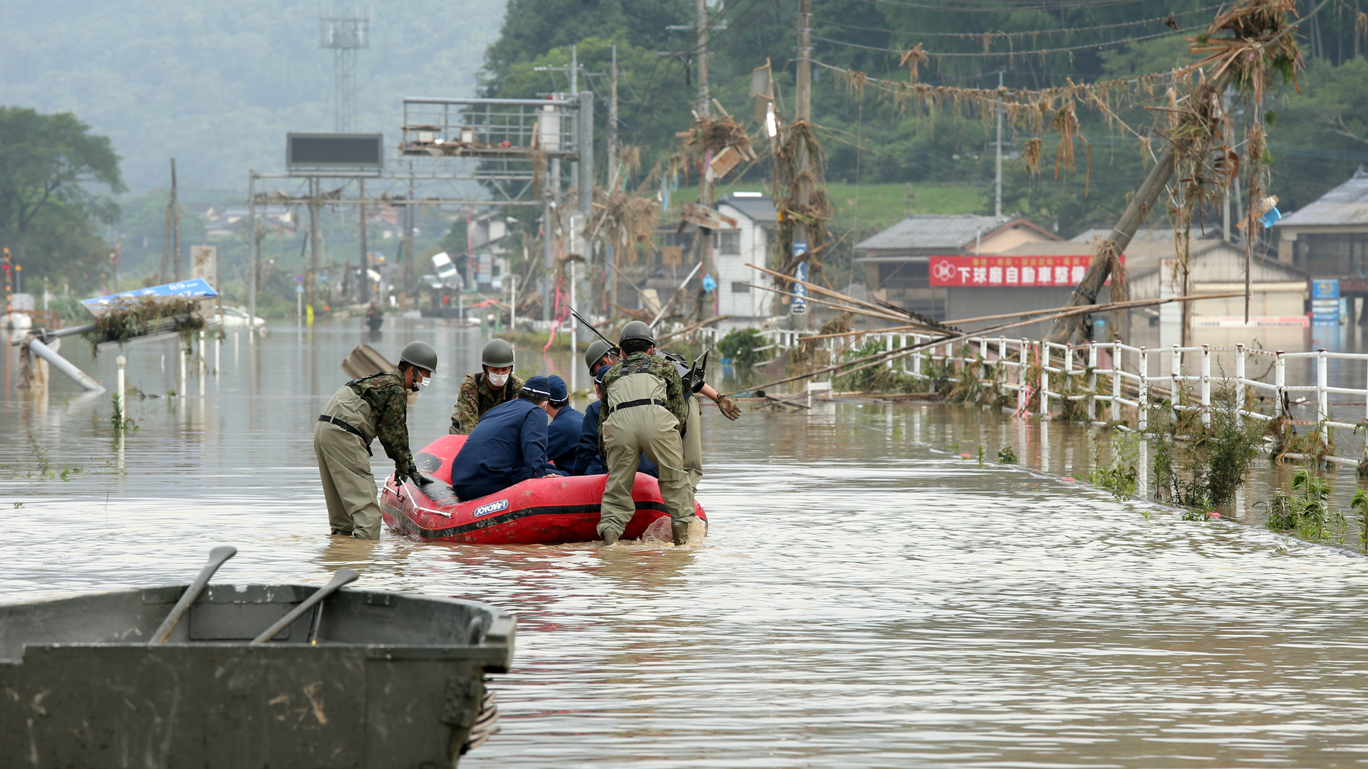 Lluvias torrenciales en Japón dejan más de 30 muertos
