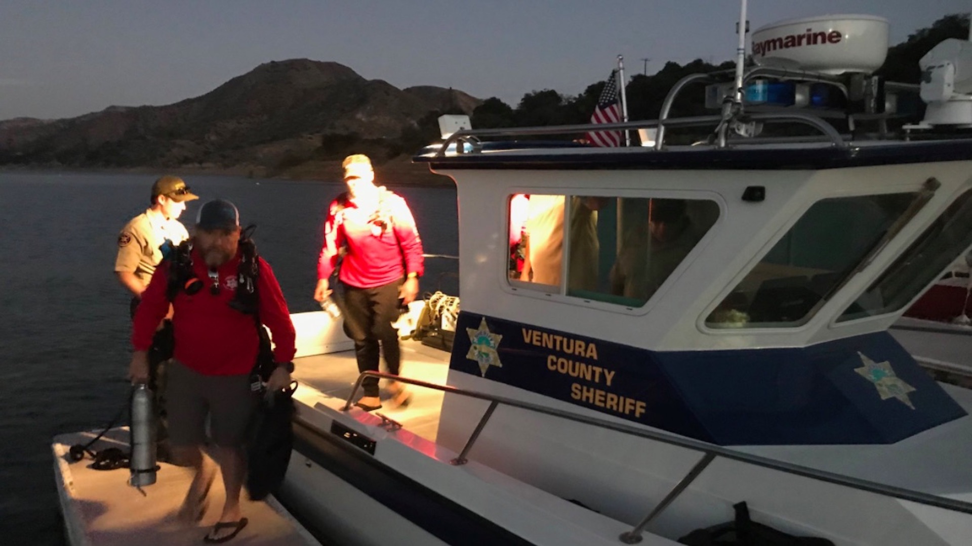 Naya Rivera gritó por ayuda antes de ahogarse, revelan autoridades - rescate-naya-rivera