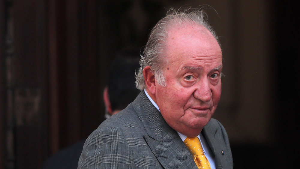 Fiscalía española confirma que continuará investigando al rey Juan Carlos