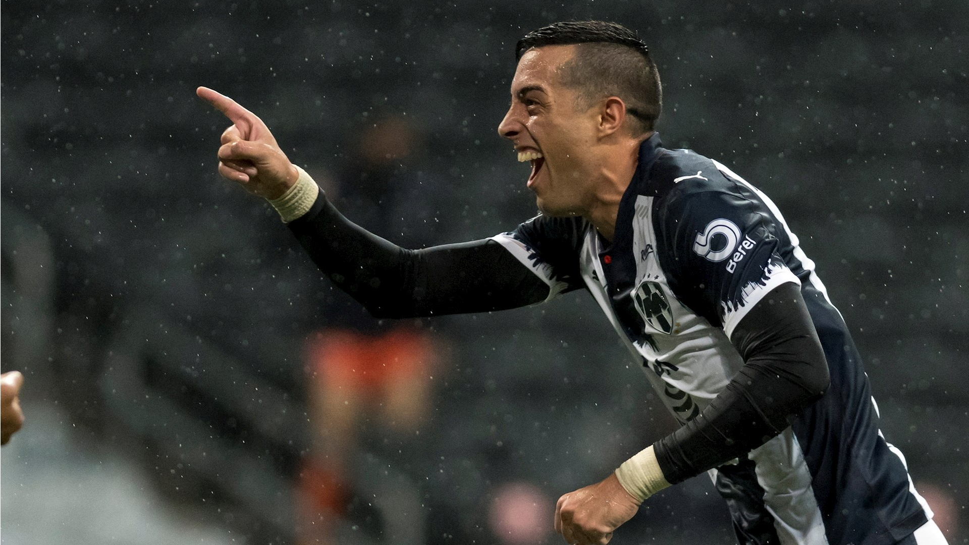 Funes Mori firma doblete en triunfo de Monterrey ante Toluca
