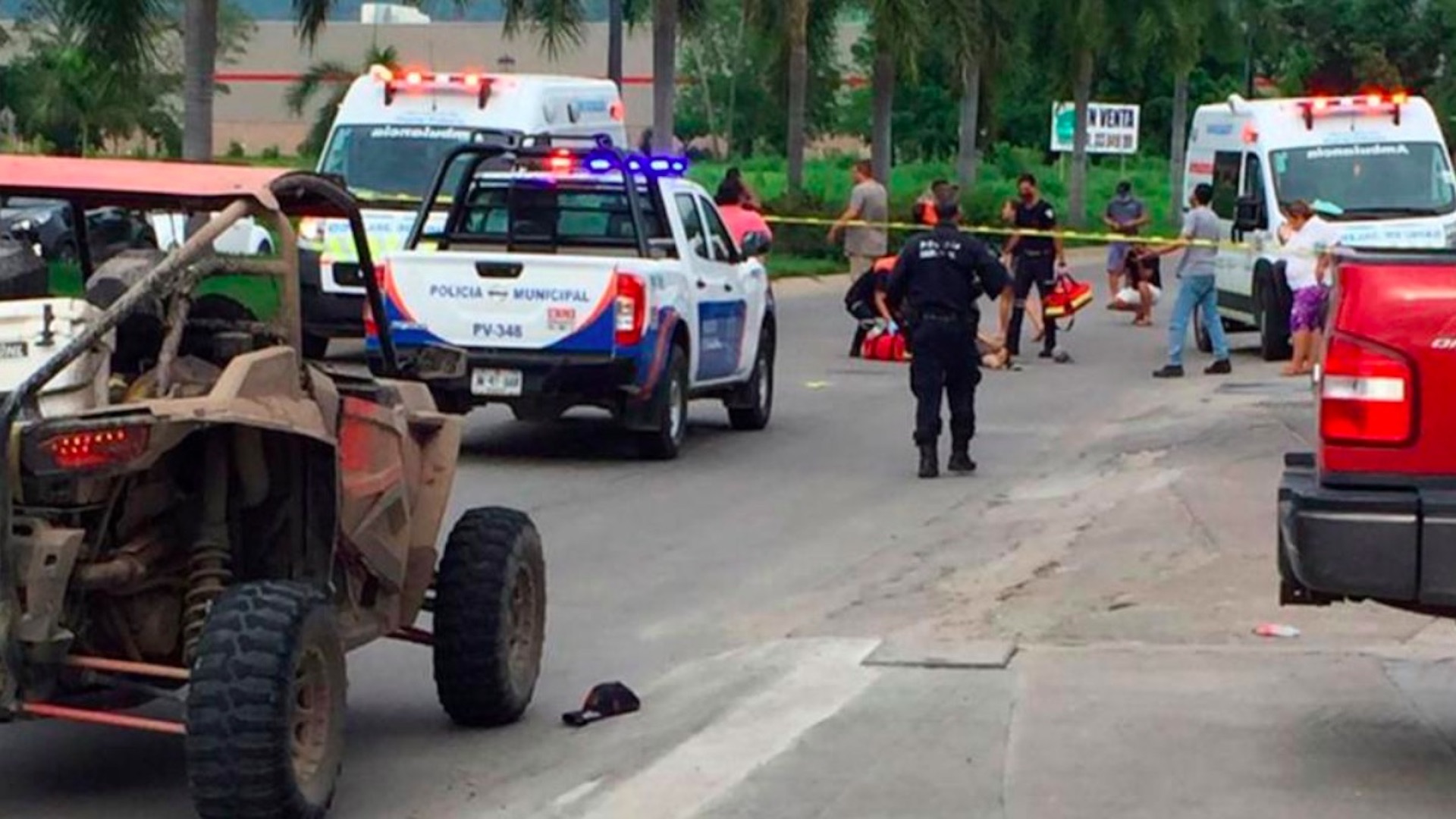 #Video El momento que turistas de Guanajuato fueron atacados en Puerto Vallarta