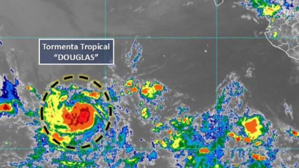 Tormenta tropical Douglas se forma lejos de costas del Pacífico mexicano
