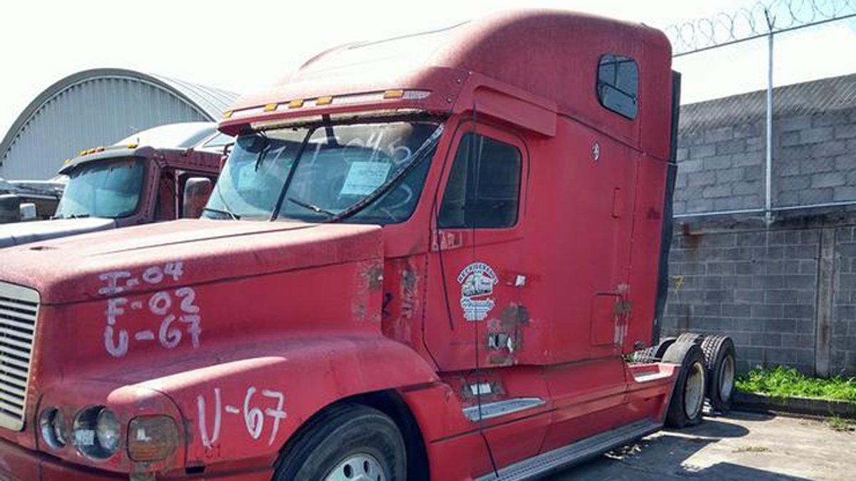 Subastarán tráileres y pantaletas a beneficio de municipios de Yucatán y Guerrero