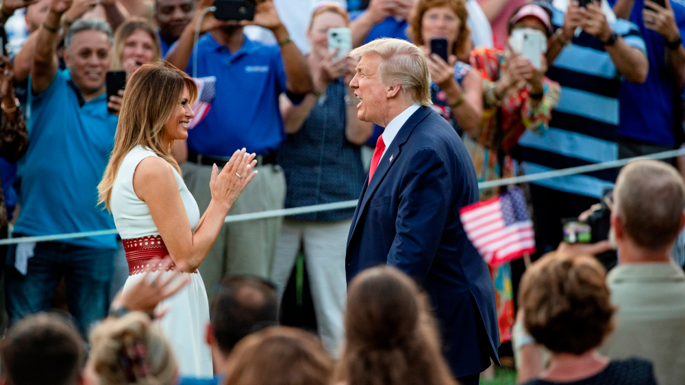 #Fotos EE.UU. celebra su independencia en medio de la pandemia y la división política - trump-melania-4-de-julio