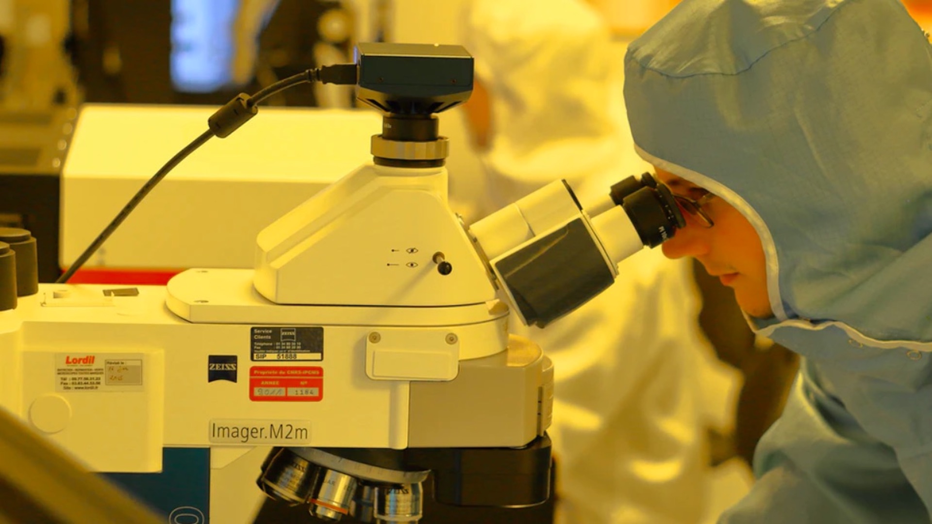 Vacuna contra COVID-19 de Moderna inicia fase 3 de pruebas