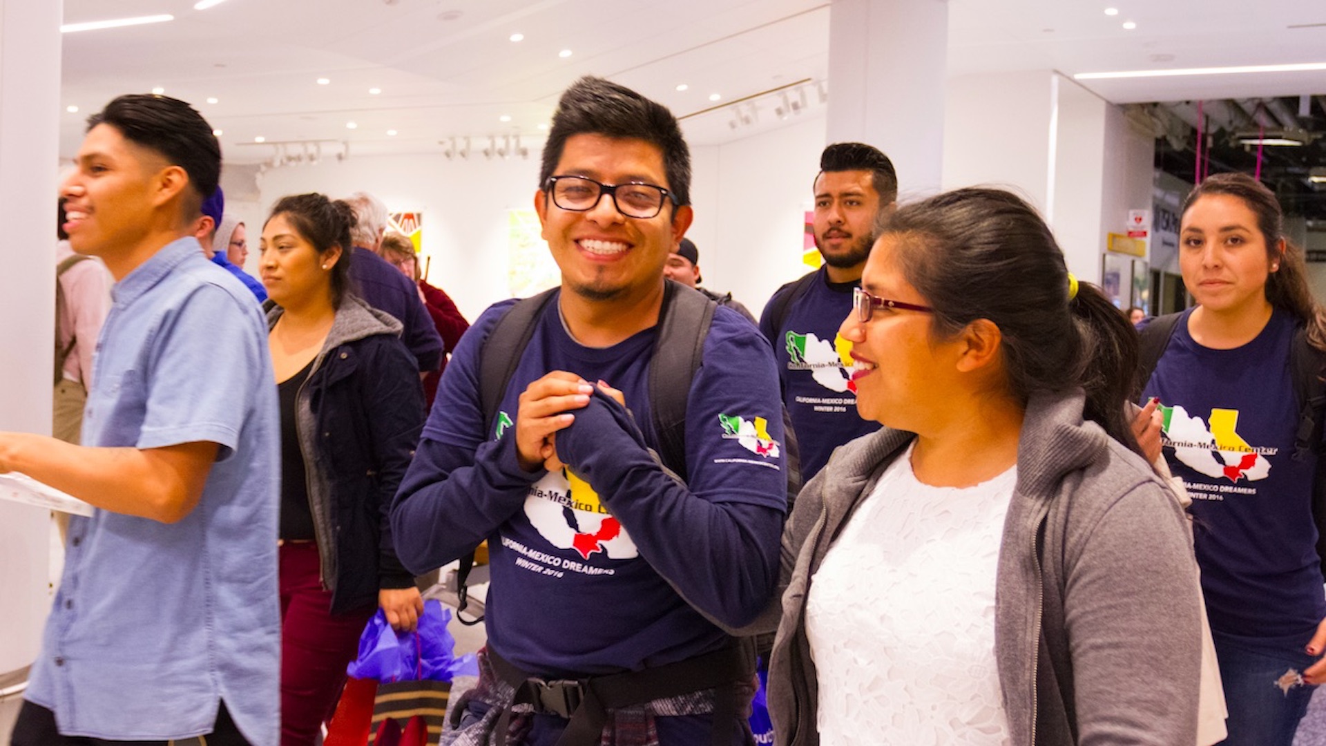 Ya se podrán entregar visas estudiantiles para Estados Unidos, confirma embajador Landau