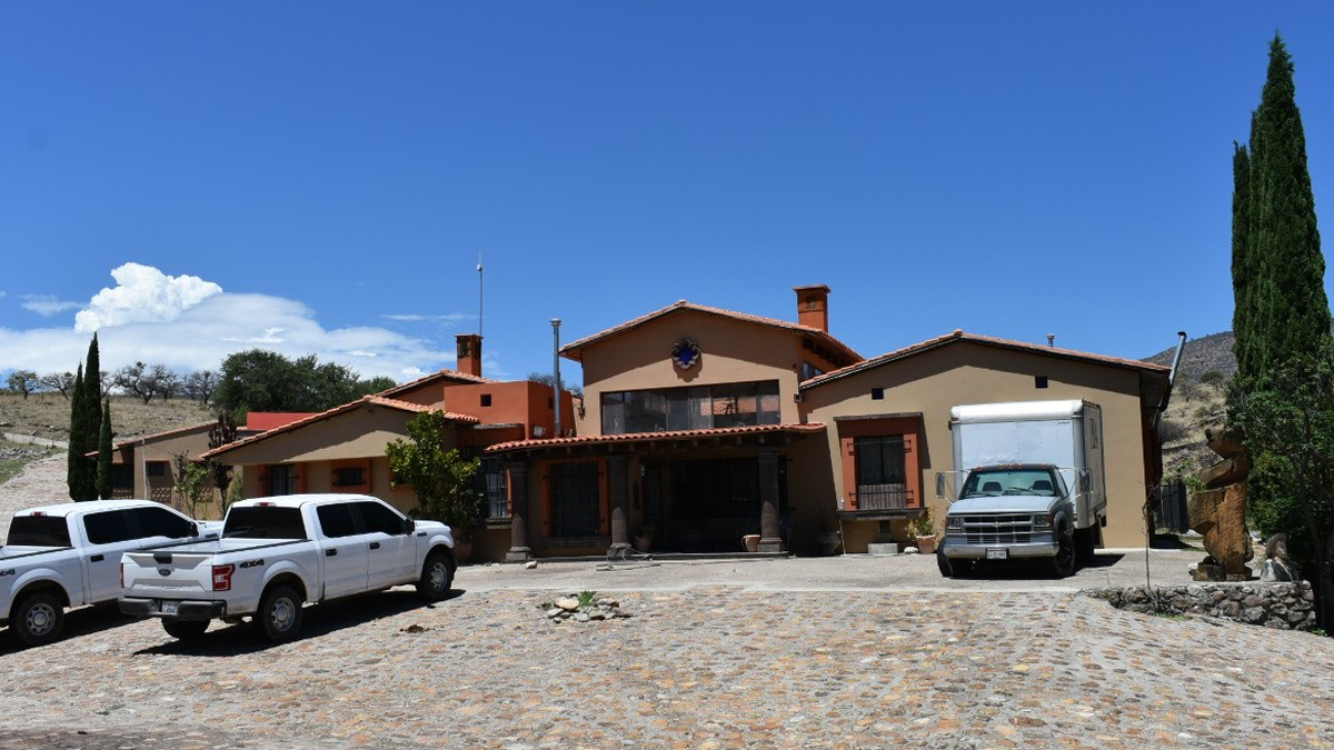 Aseguran más de 50 propiedades a César Duarte