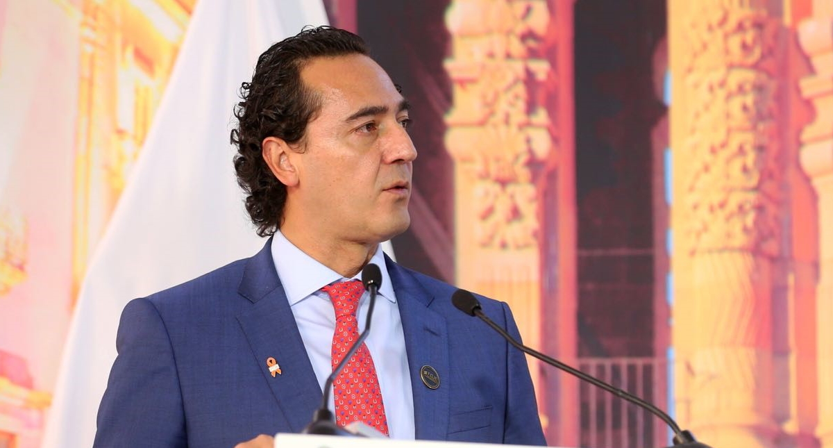 Alberto Elías Beltrán promueve amparo contra procedimiento de la SFP