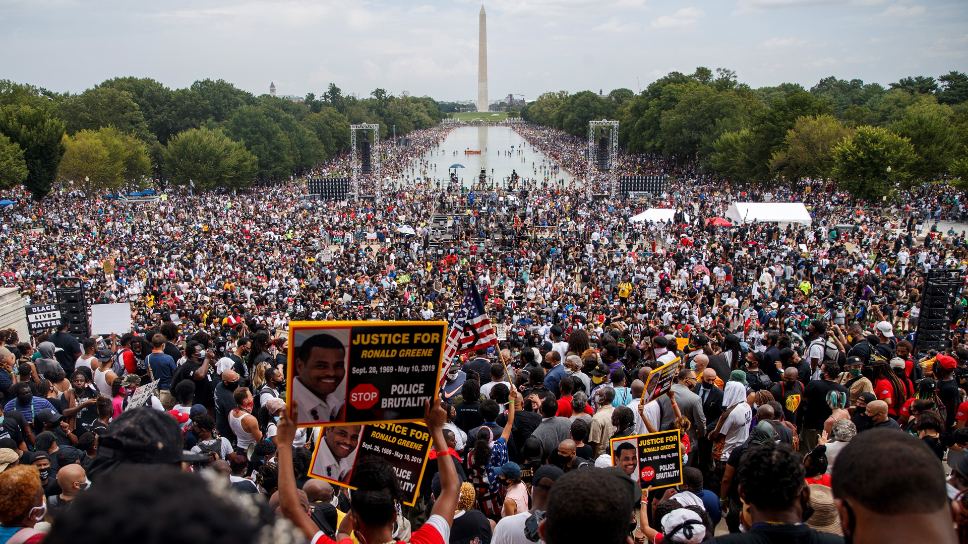 Claman justicia ante el racismo en aniversario de Marcha sobre Washington de Luther King