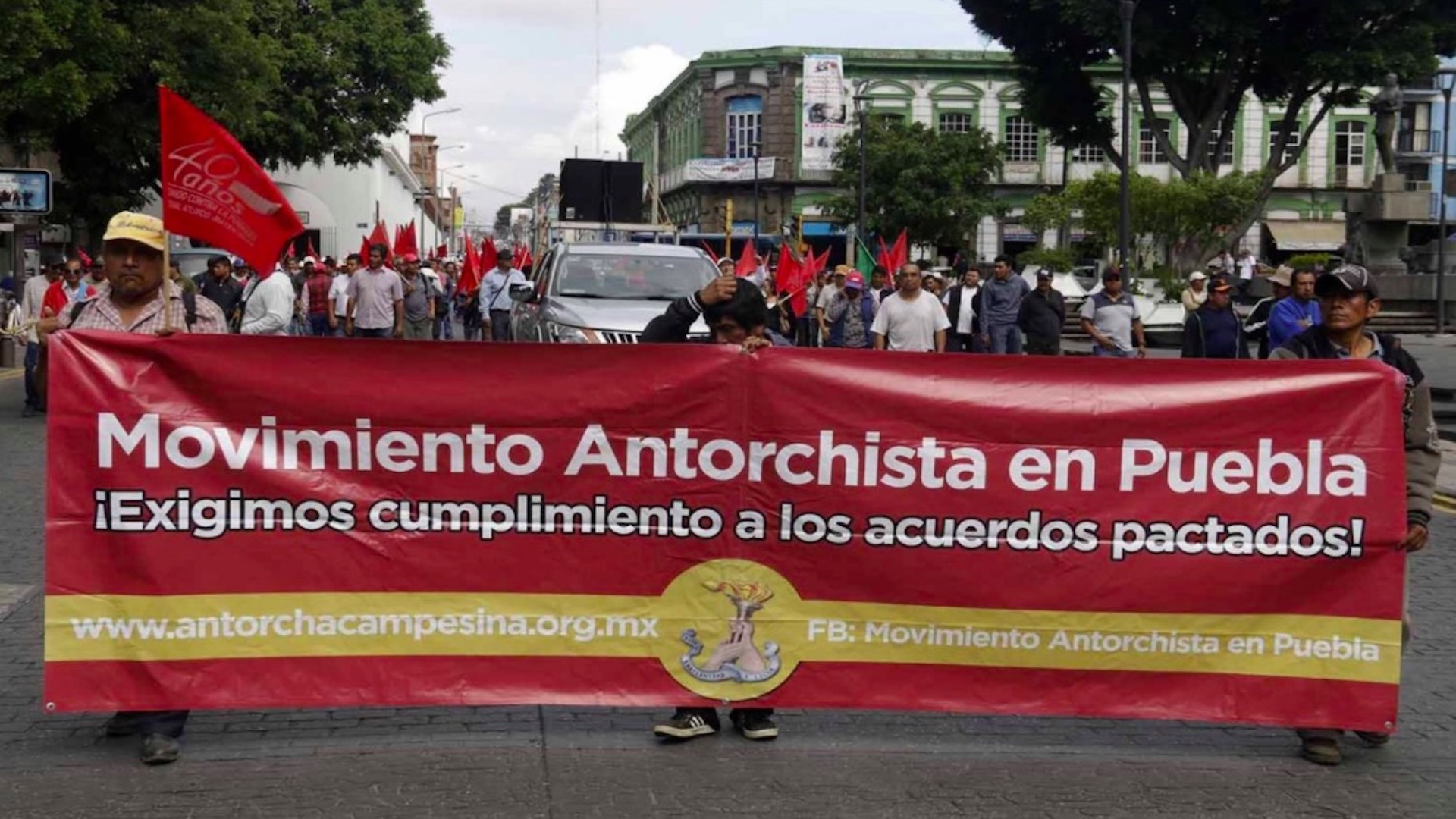 UIF congela cuentas de líderes de Antorcha Campesina