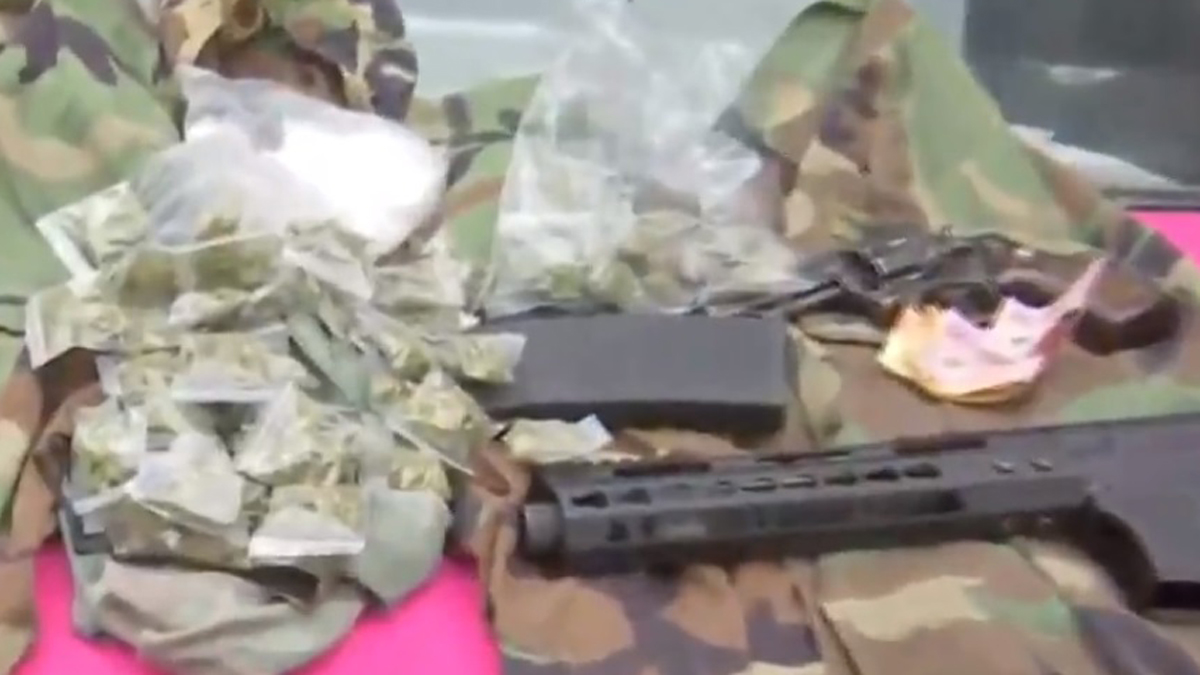 Detienen en Álvaro Obregón a cinco presuntos miembros de 'Los Canchola' - armas-y-droga-decomisadas-a-cinco-presuntos-miembros-de-los-canchola