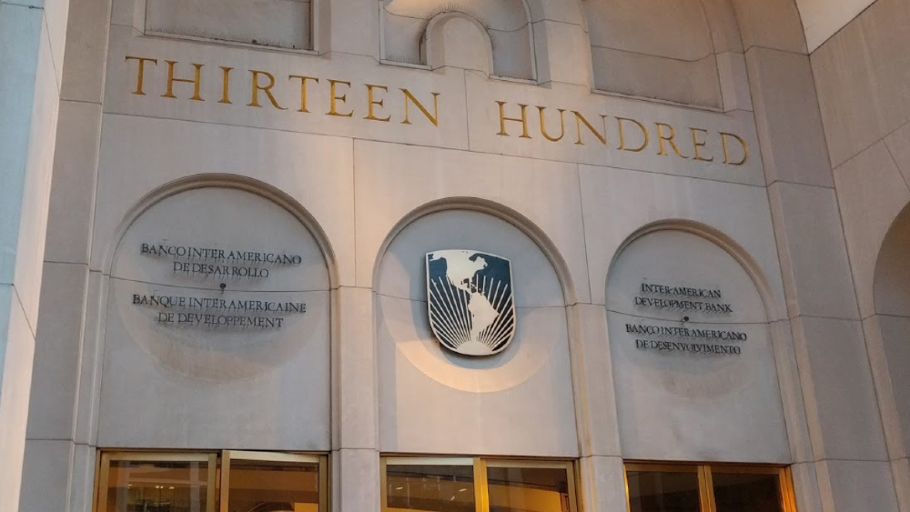 México se opone a que EE.UU. dirija el BID; apuesta por candidato argentino