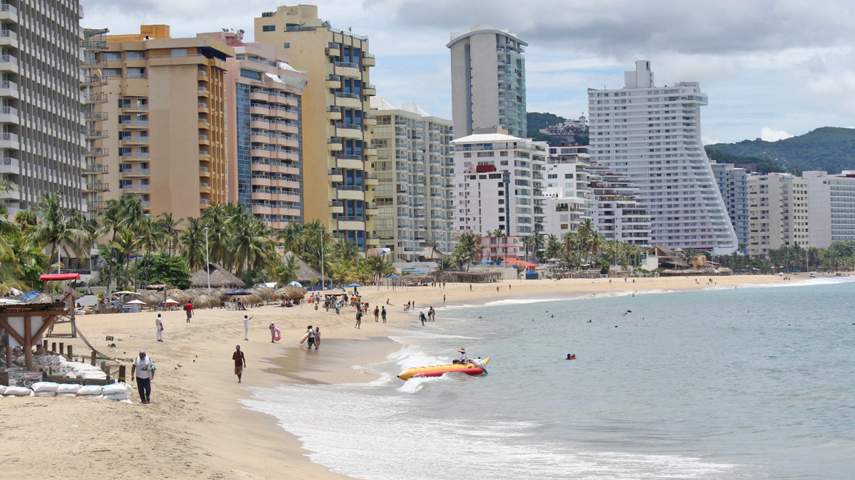 Guerrero se prepara para recibir a turistas en fin de año, aseguró Héctor Astudillo; pide mantener medidas sanitarias