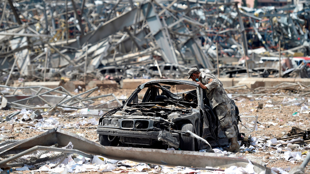 Siguen en arresto domiciliario 16 personas tras explosión en Beirut