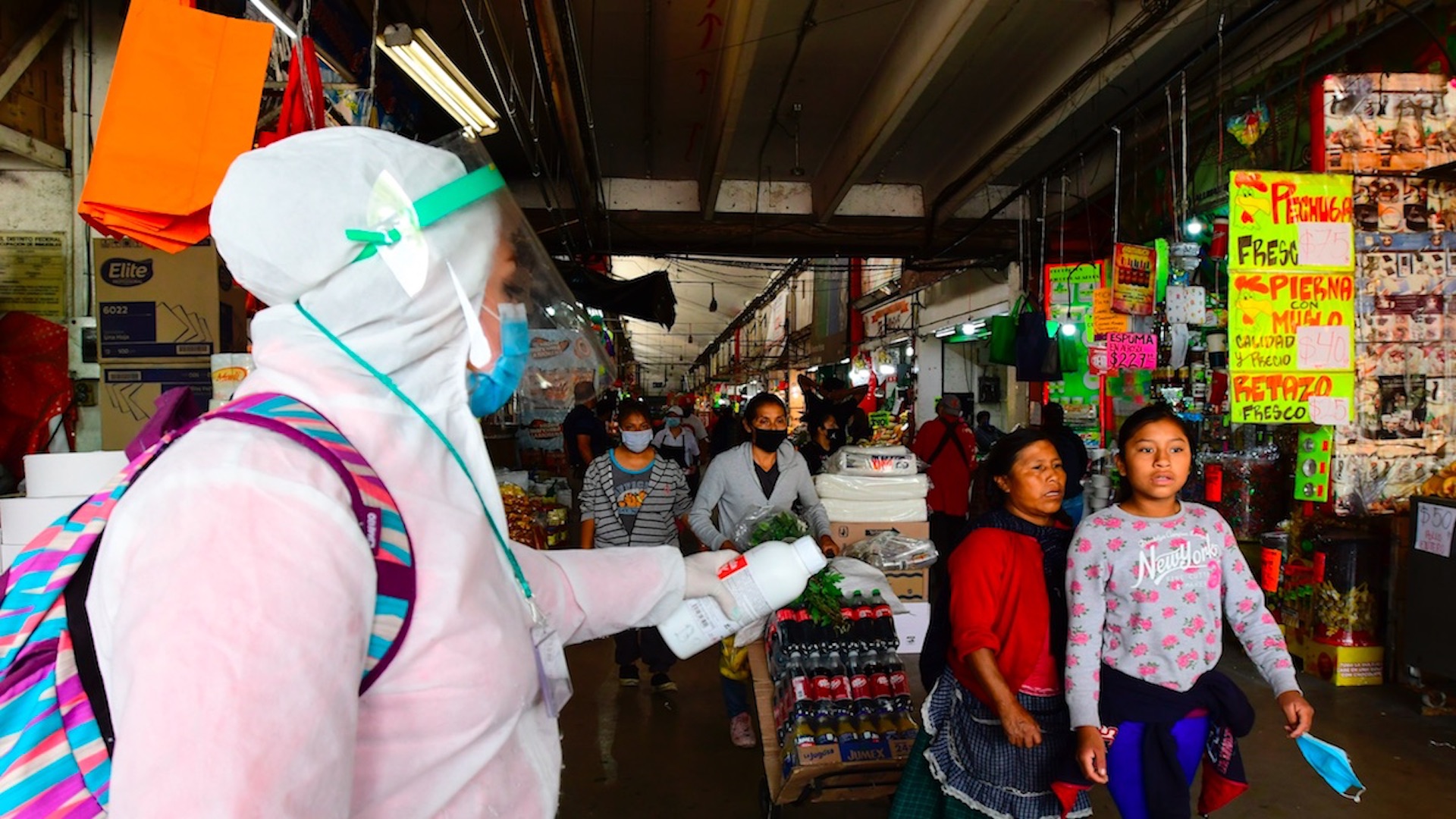 Manejo de la pandemia en México ha sido “muy deficiente”, asegura Universidad Johns Hopkins