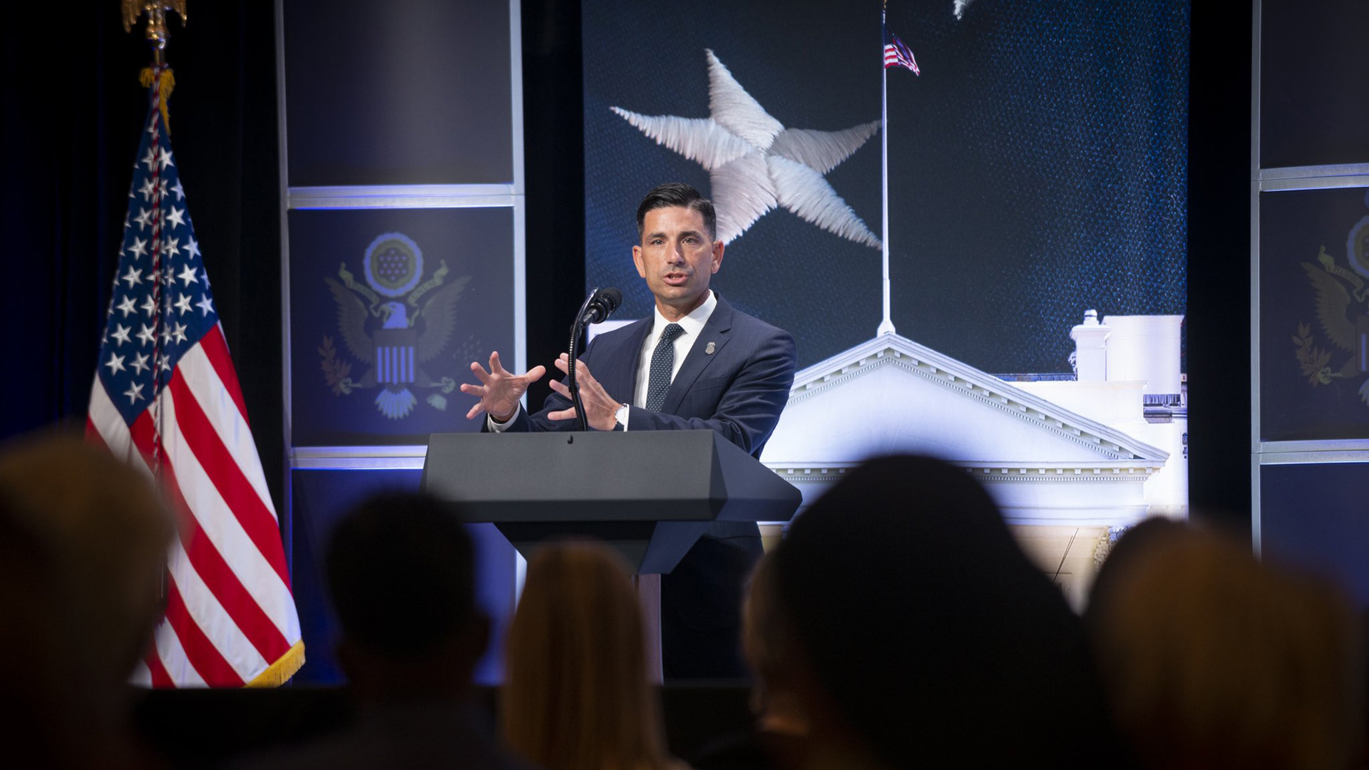 Insiste Trump en designar a Chad Wolf dentro de Seguridad Nacional de EE.UU.